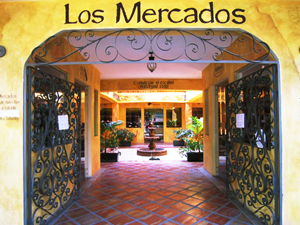 A Taste of Home - Los Mercados
