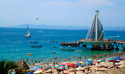 Semana Santa - Los Muertos Beach